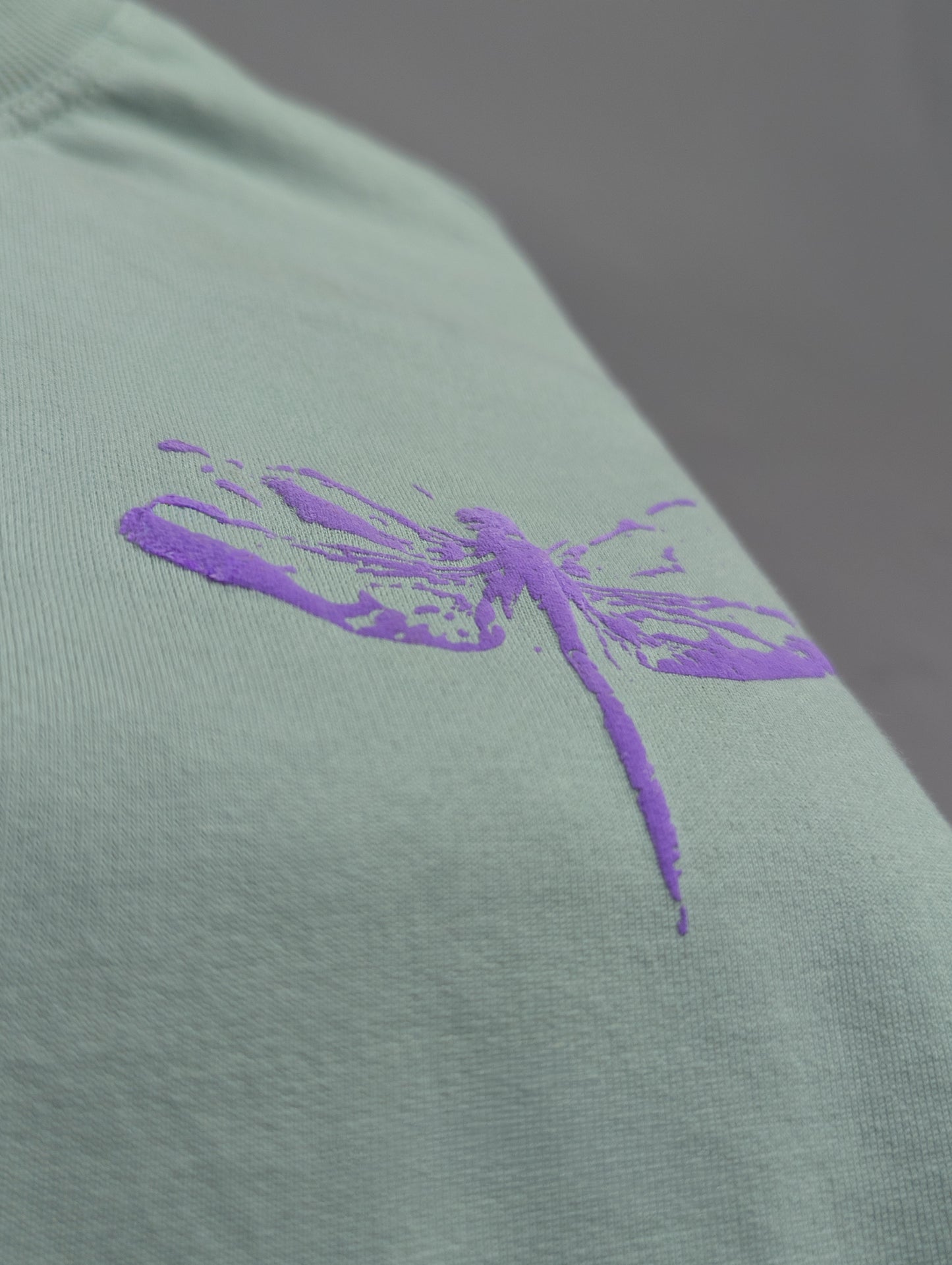 DRAGONFLY PUFF PRINTED UNISEX OVERSIZED DROP SHOULDER T-SHIRT