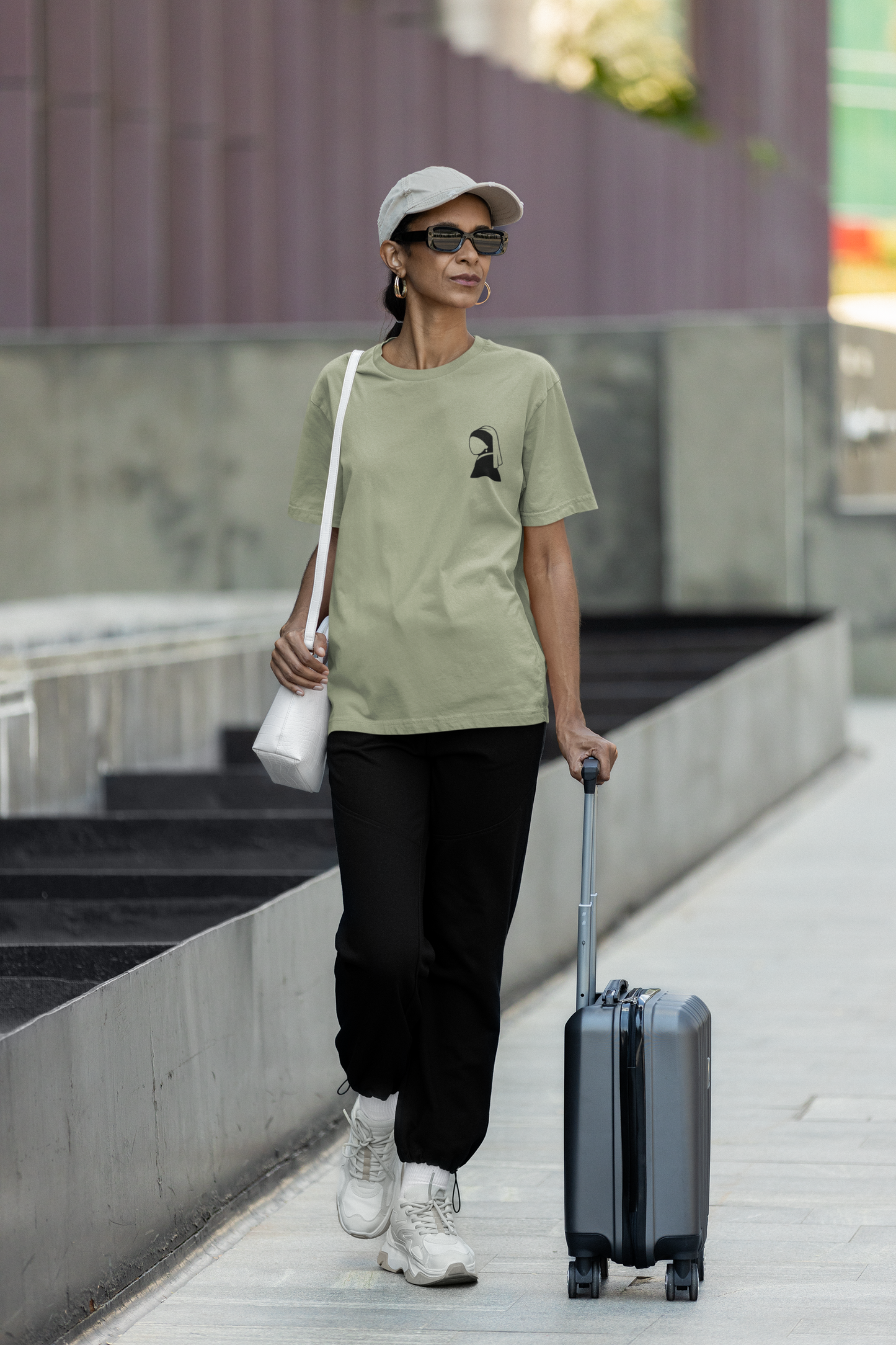 A GIRL WITH PEARL EARRINGS OLIVE GREY OVERSIZED T-SHIRT