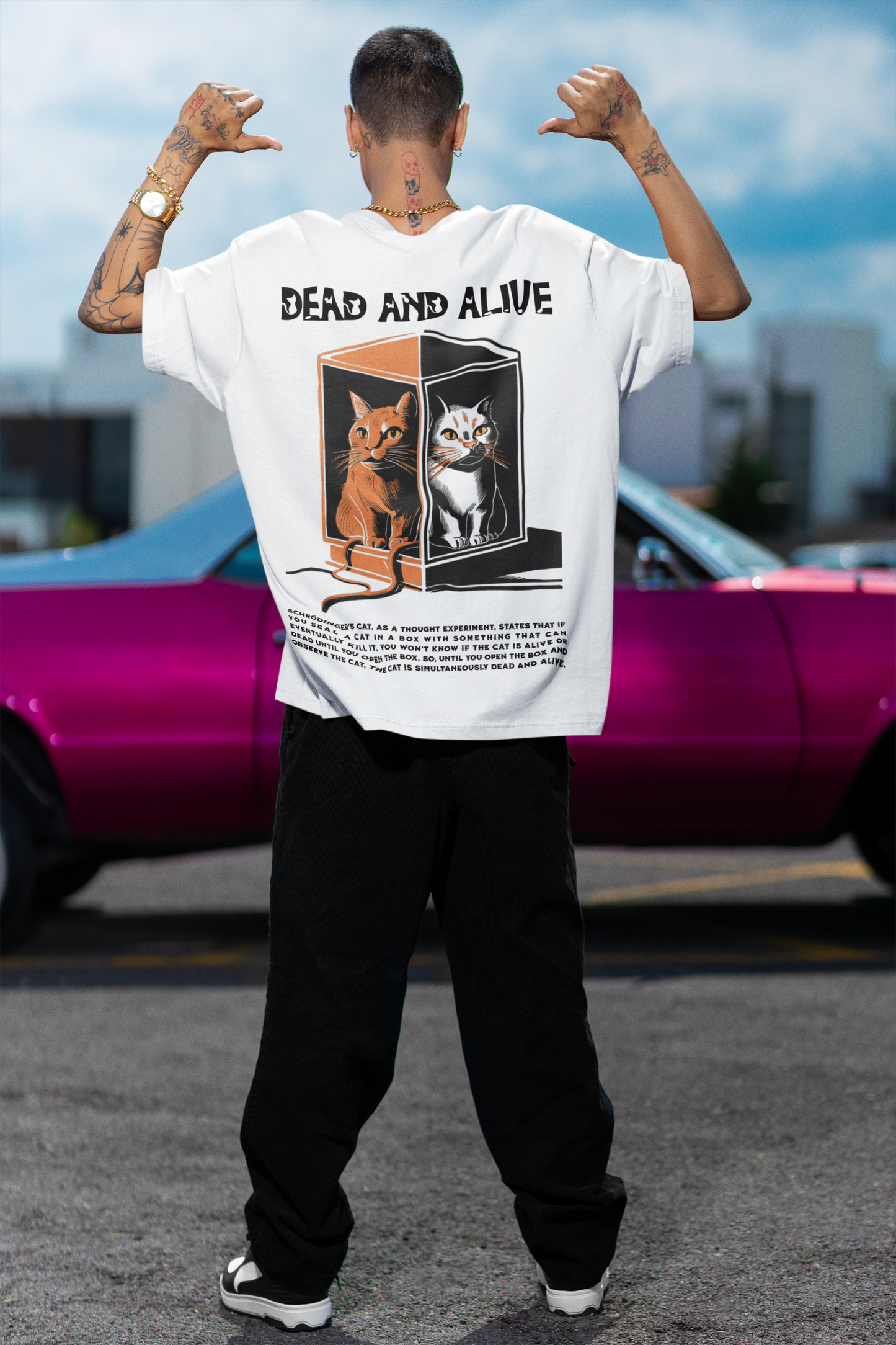 DEAD & ALIVE SCHRODINGER CAT WHITE OVERSIZED T-SHIRT